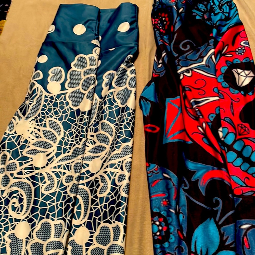 2 pairs of leggings!!!😎